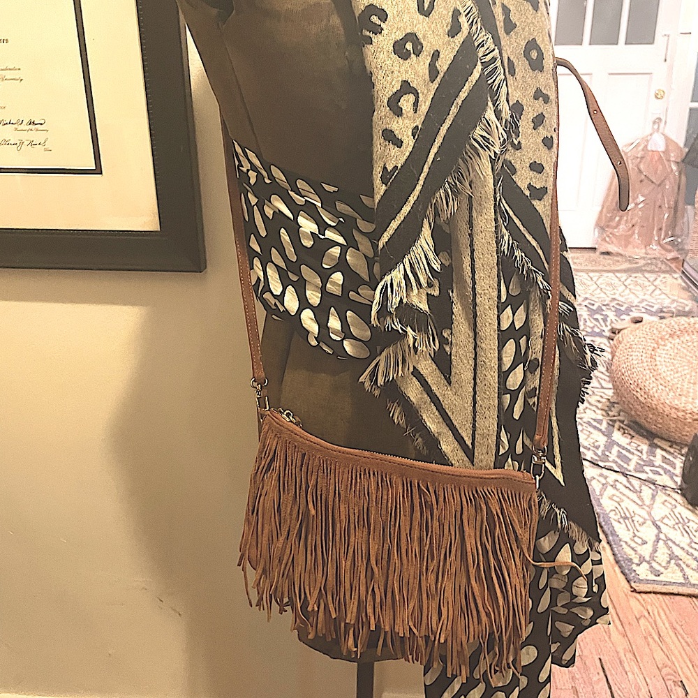 FriendFeed Crossbody Bag